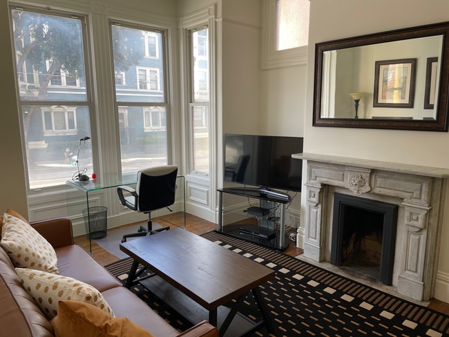Building Photo - 421 Duboce Ave