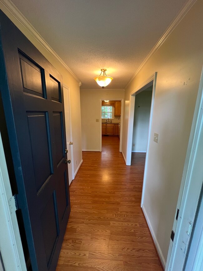 Building Photo - 4905 Heritage Dr