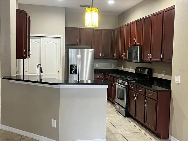 Building Photo - 20050 Oakflower Ave