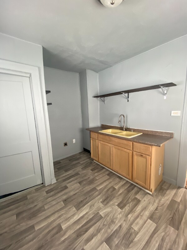 1305 Lippincott Blvd, Flint, MI 48503 House Rental in Flint, MI