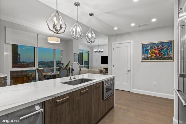 Foto del edificio - 1330 Lancaster St