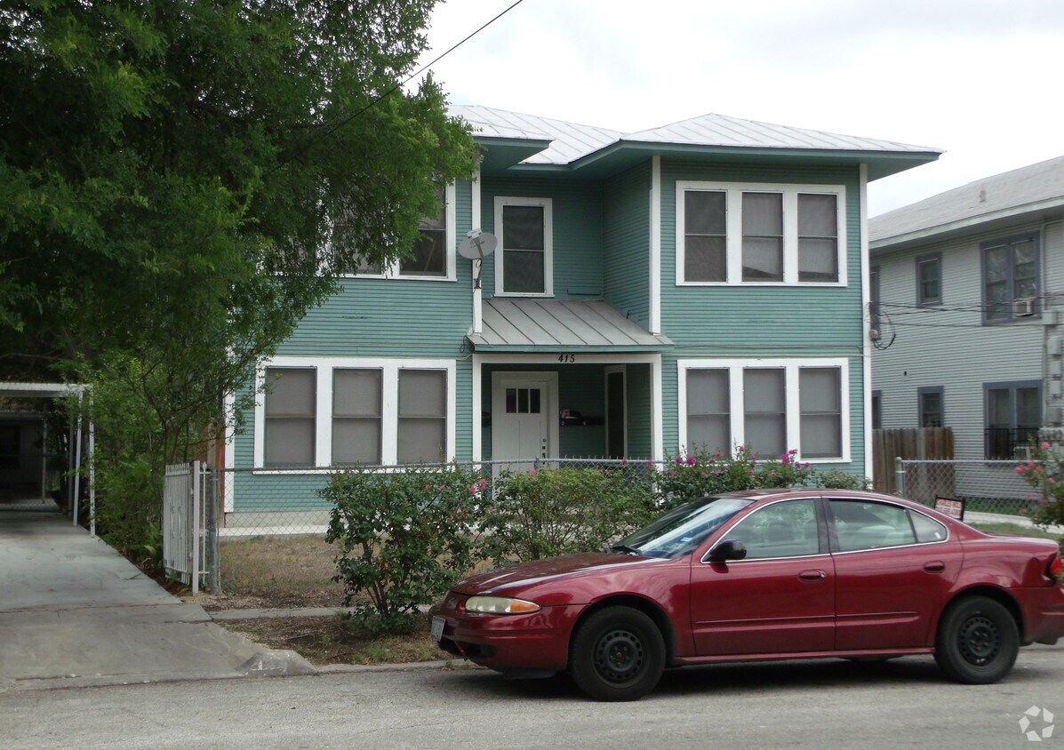 Foto del edificio - 415 E Locust St