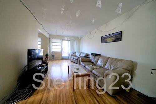 Foto del edificio - 23-14 28th St