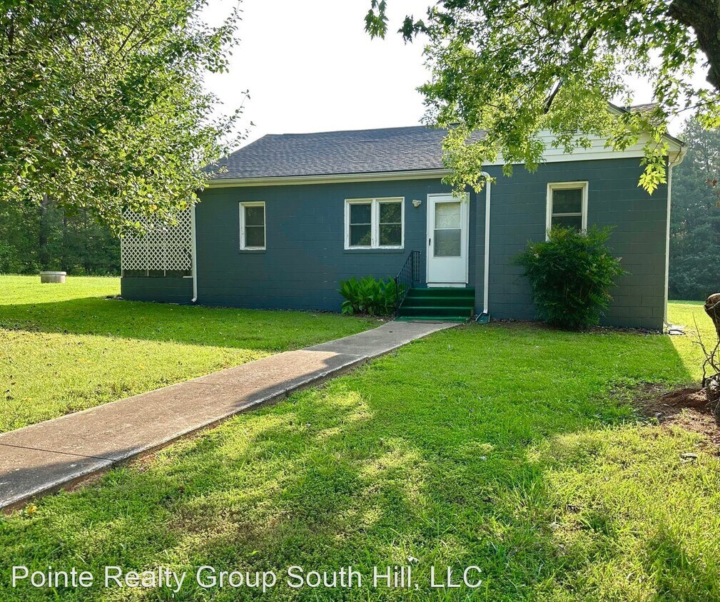 Primary Photo - 3 br, 1 bath House - 7233 Highway One