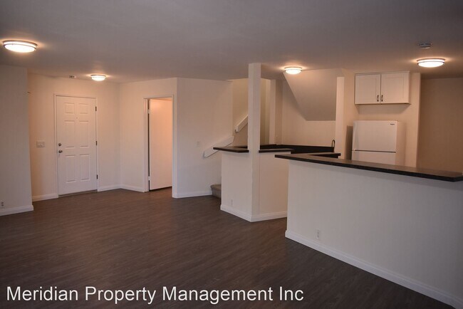 Building Photo - 2 br, 2.5 bath House - 8429 Via Mallorca #107