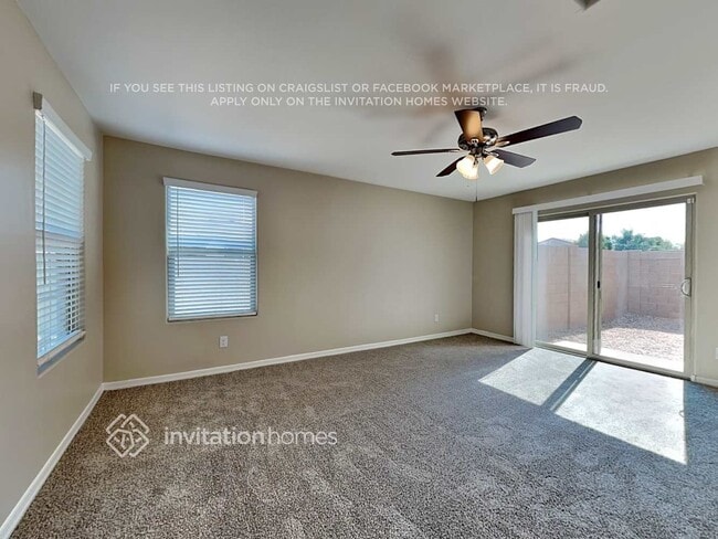 Building Photo - 3942 S 79th Dr
