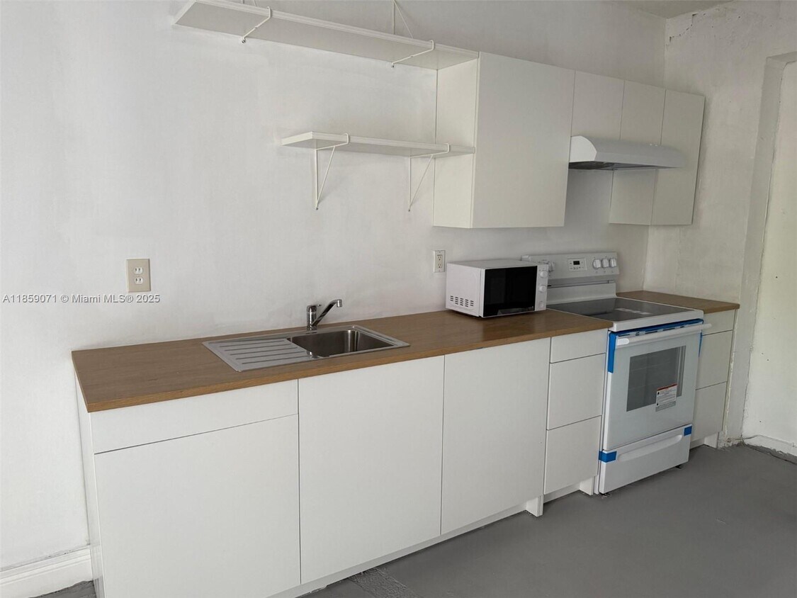 Foto principal - 140 St SW 92 Ave