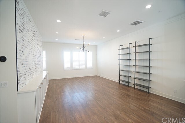 Building Photo - 15902 Ellington Way