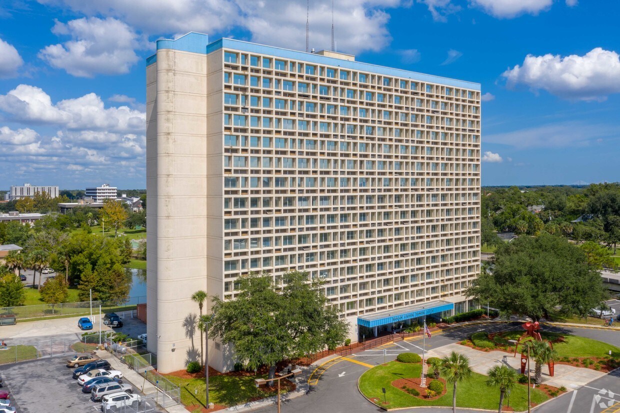 Foto principal - Hogan Creek Towers