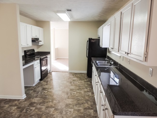Building Photo - 5422 Terrytown Ln