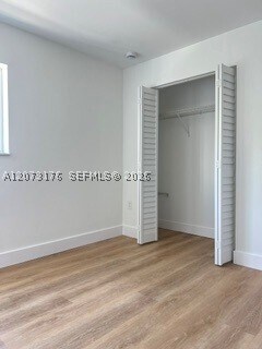 Foto del edificio - 1613 NW 16th St