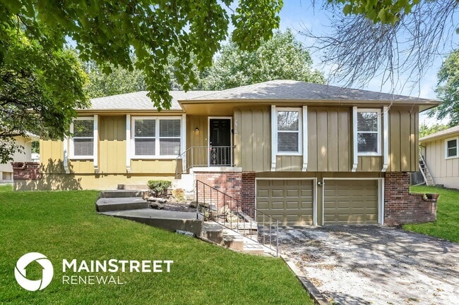 Building Photo - 7916 Sunset Cir