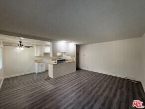 Building Photo - 13400 Cordary Ave