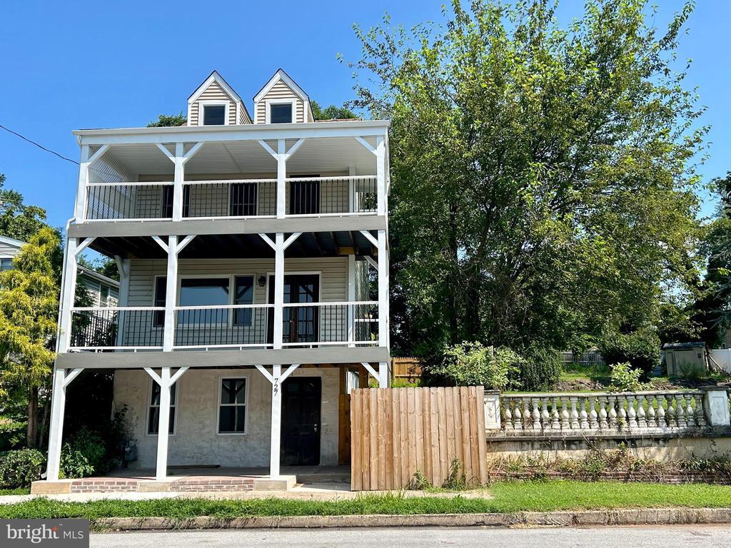 Foto principal - 727 Walnut St