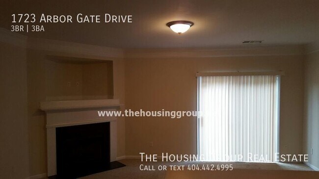 Building Photo - Available Now!! Lawrenceville Condo...Suga...