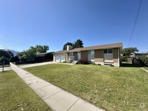 Building Photo - 6270 S Mt Vista Dr