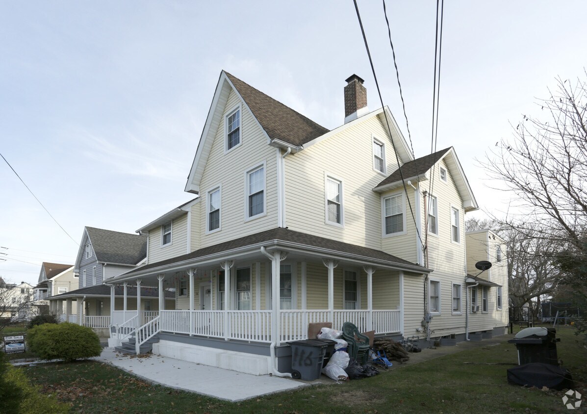Building Photo - 116 Chelsea Ave