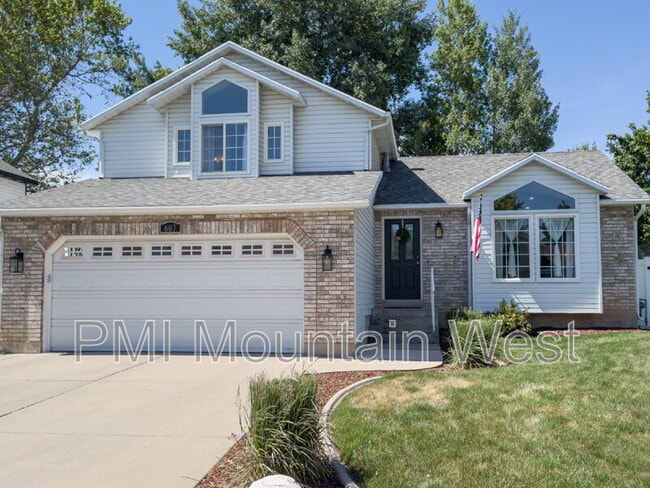 Photo - 607 E 1250 S House