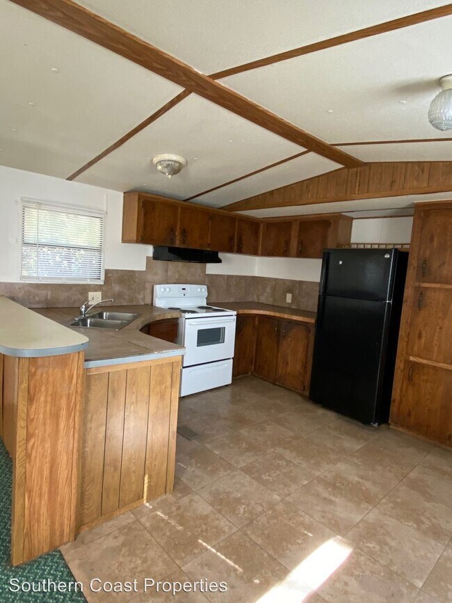 Building Photo - 3 br, 2 bath House - 37 Whispering Pines