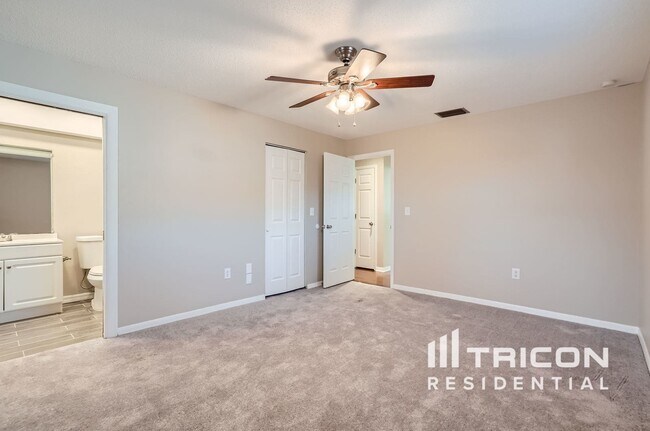 Foto del edificio - 2062 Southpointe Dr