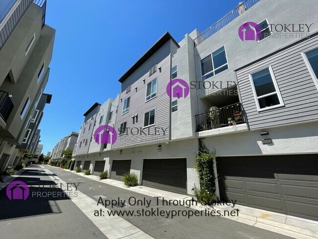 Foto del edificio - 1543 Longitude Dr