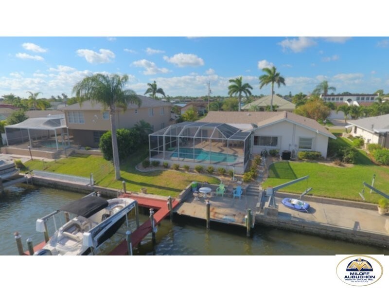 Foto principal - 705 SW 49th Ln