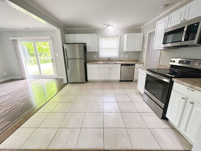 Foto del edificio - 6525 McBride St