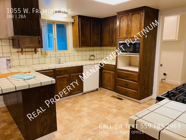 $2,200  Spacious 3 Bedroom Home-  Palm & H... photo'