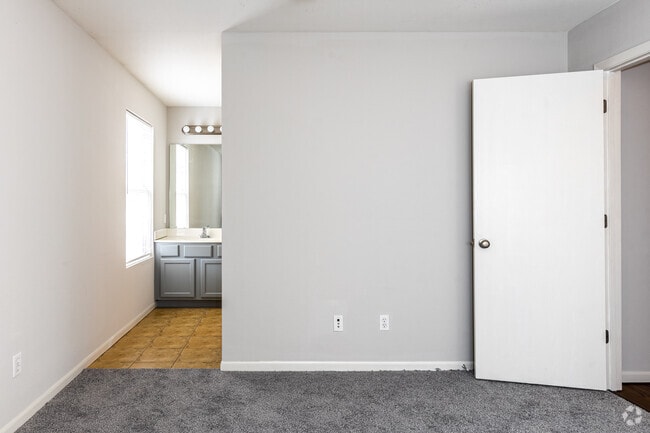 4BR, 3BA - 1813SF - Rolling Rock Townhomes