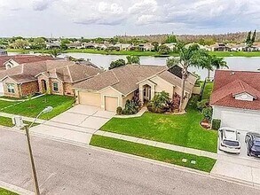 Building Photo - 2415 Raven Croft Ct