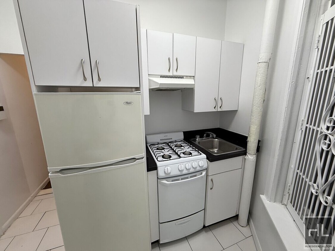 Foto del edificio - EAST 89 St