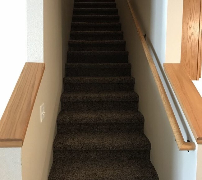 Osgood Townhomes Apartments Fargo, ND