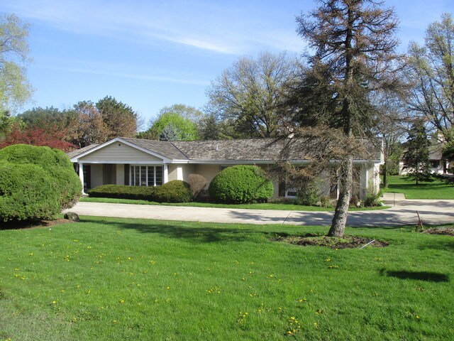 Primary Photo - 4 Royal Vale Dr