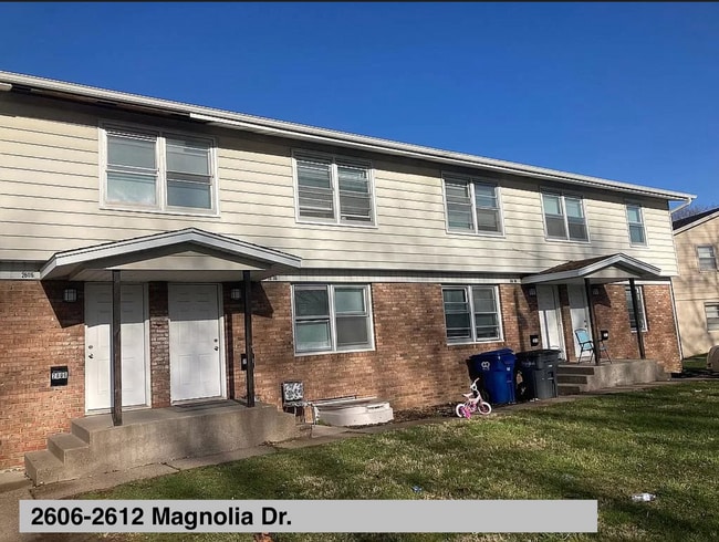Building Photo - 2606 Magnolia Drive, Unit 2612
