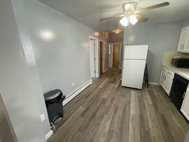 Eat-In Kitchen - 207 E Passaic Ave