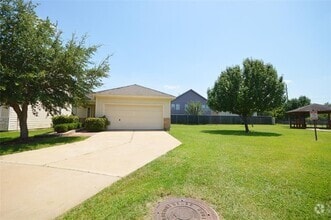 Building Photo - 15427 Lucky Star Dr