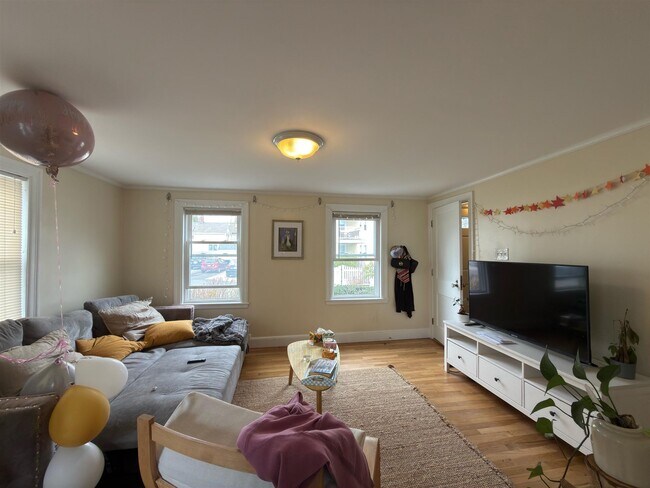 Foto del edificio - 28 Linden Ave