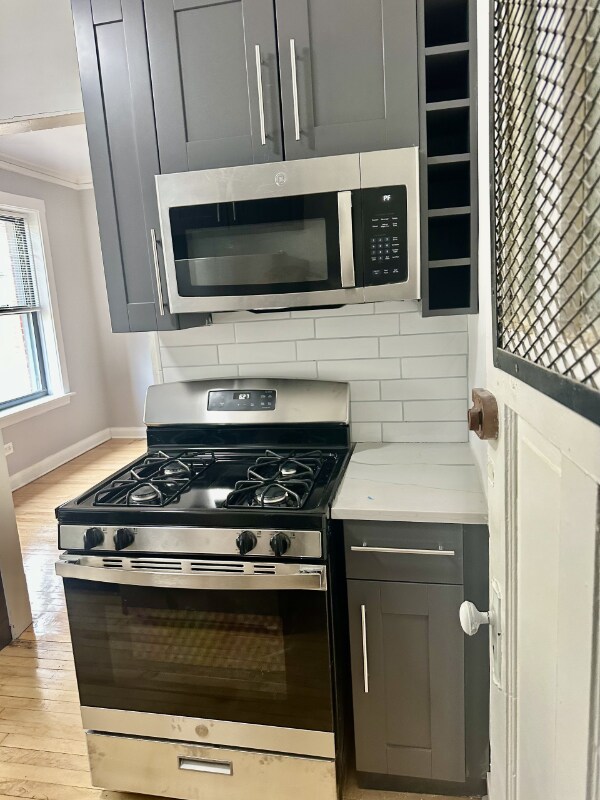 Foto del edificio - 1350 W Hood Ave