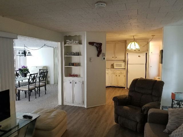 Primary Photo - Manufactured Home for Rent-55+