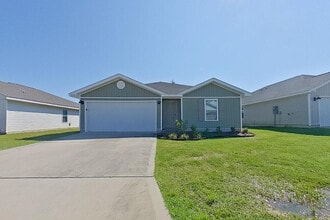 Building Photo - 4780 Malay Cir