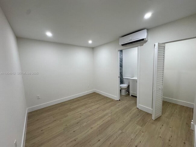 Foto del edificio - 12201 SW 64th St