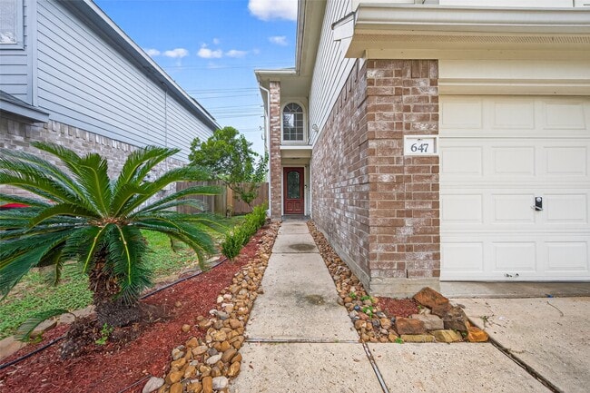 Foto del edificio - 647 Hollandbridge Ln