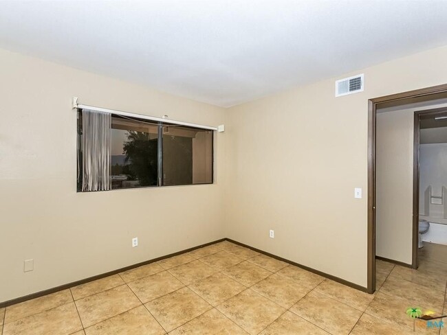 Foto del edificio - 73800 Pinon Ct