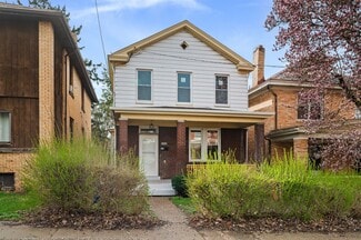 Building Photo - 1819 Tonopah Ave