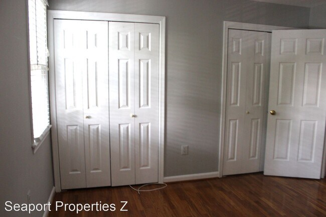 Building Photo - 3 br, 2.5 bath House - 203 S. Payne Street