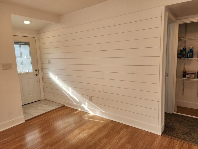Foto del edificio - Remodeled Home in Reno