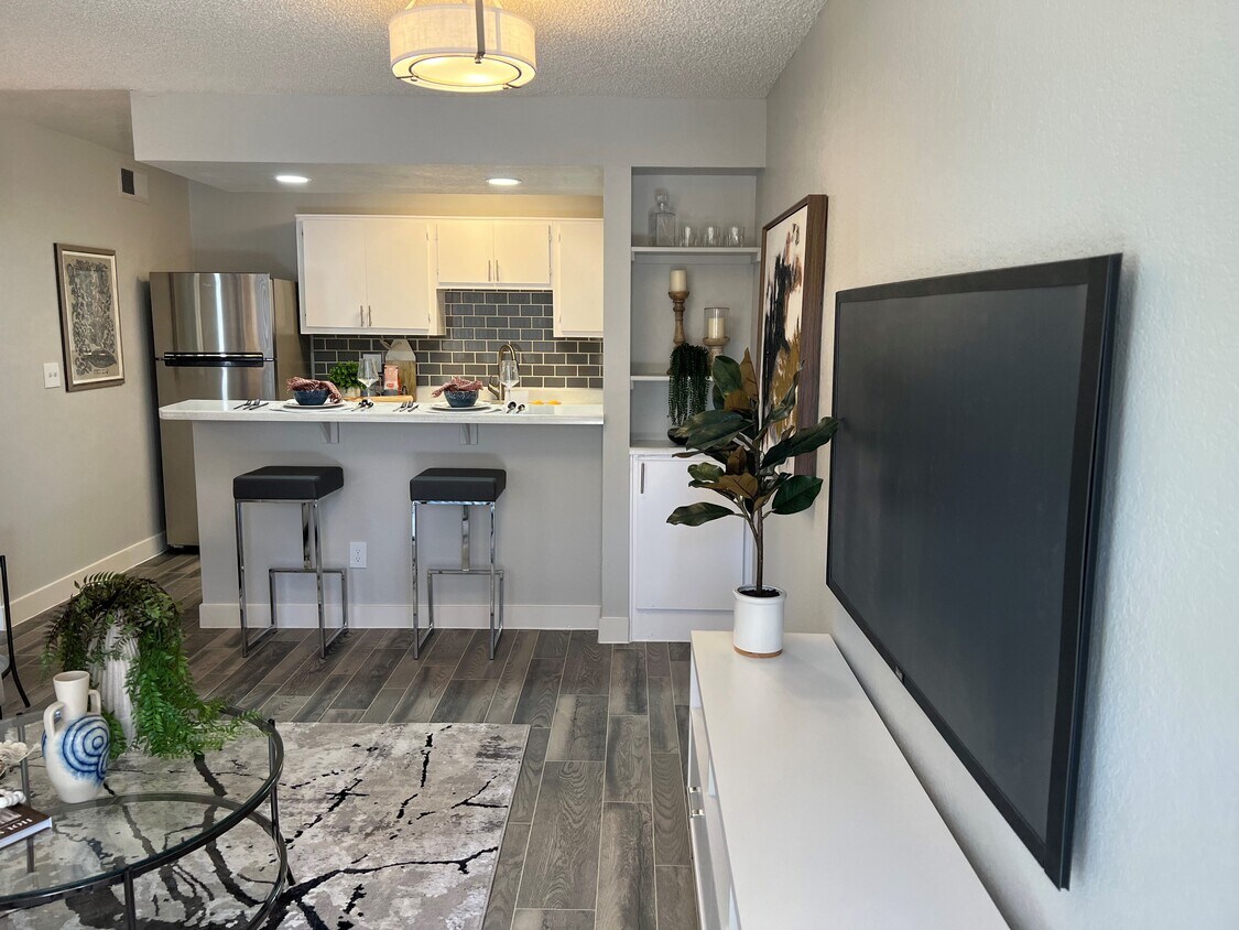 Aventura Apartments Apartments 1700 W Prince Rd Tucson, AZ