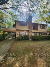 Building Photo - 130 Tanglewood Dr