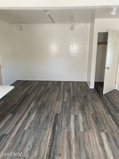 Foto del edificio - Studio, 1 bath Duplex - 909 56th St #B