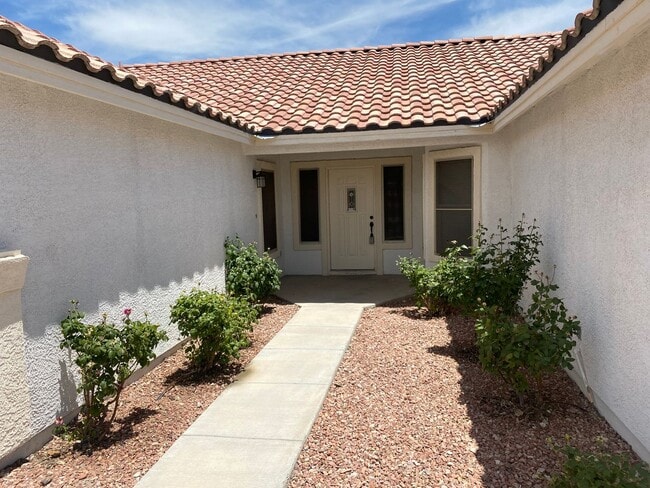 Building Photo - NW!! Single Story!!! 3 Car Garage!!  2 Masters!!! Low Maintenance desert landscape front yard!!  ...